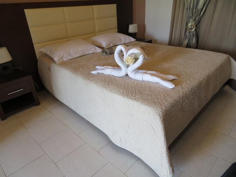 Eleni'S Garden & Castello Suites Alykanas  Luaran gambar