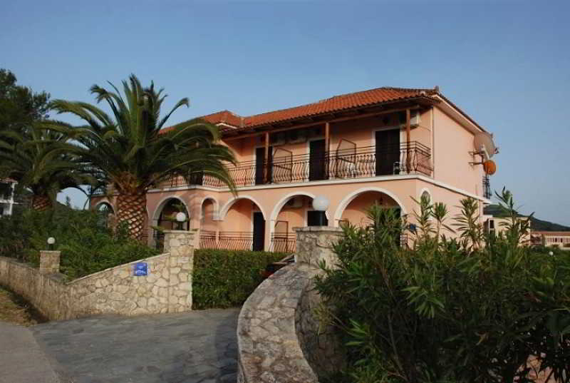 Eleni'S Garden & Castello Suites Alykanas  Luaran gambar